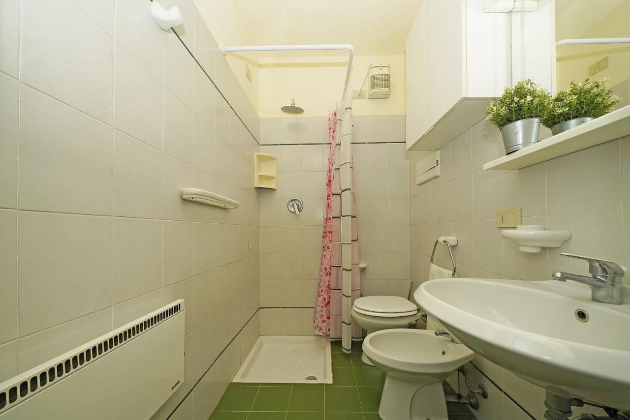 Apartamento Il Porticciolo P1-12 By Wonderful Italy Sirmione Exterior foto