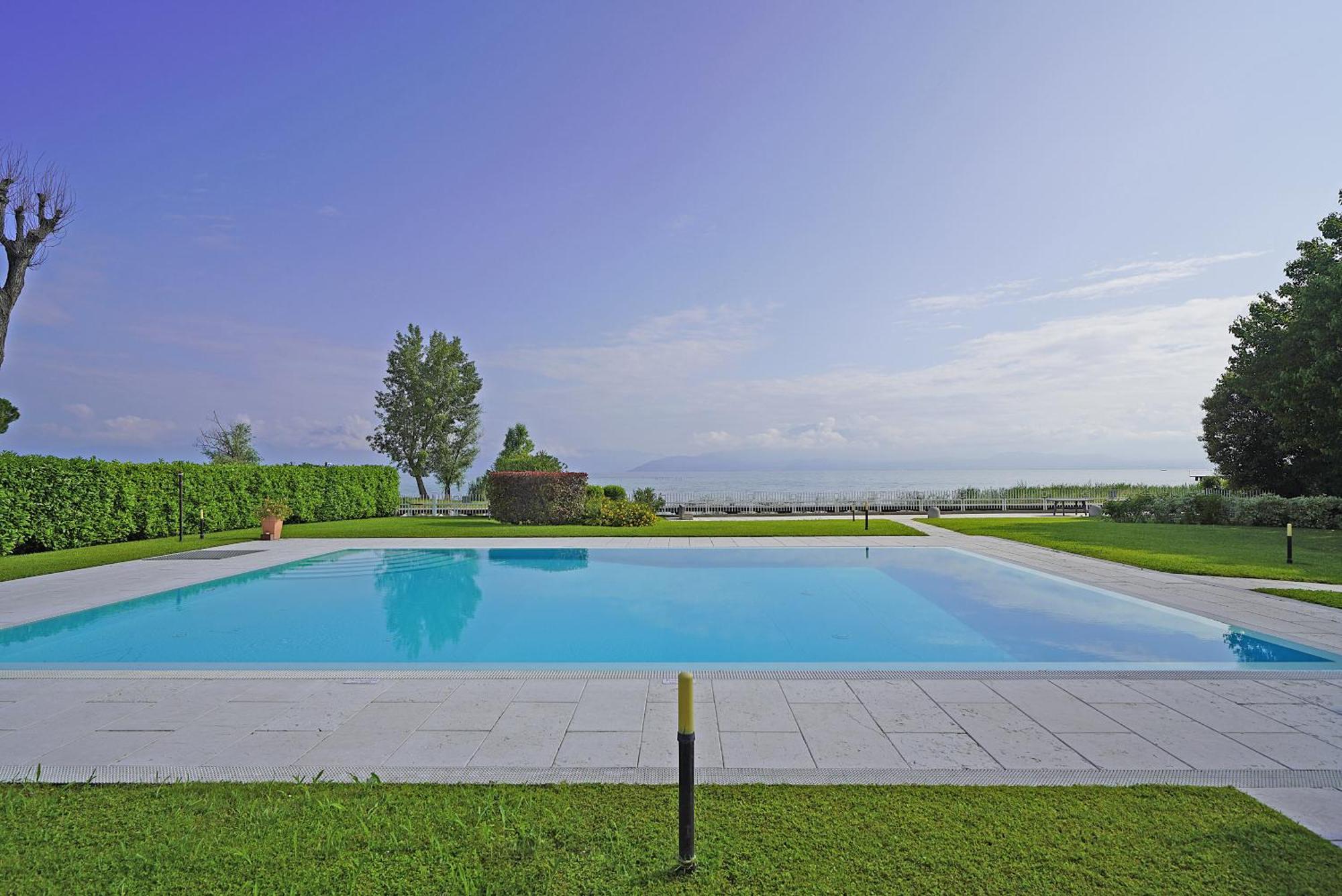 Apartamento Il Porticciolo P1-12 By Wonderful Italy Sirmione Exterior foto