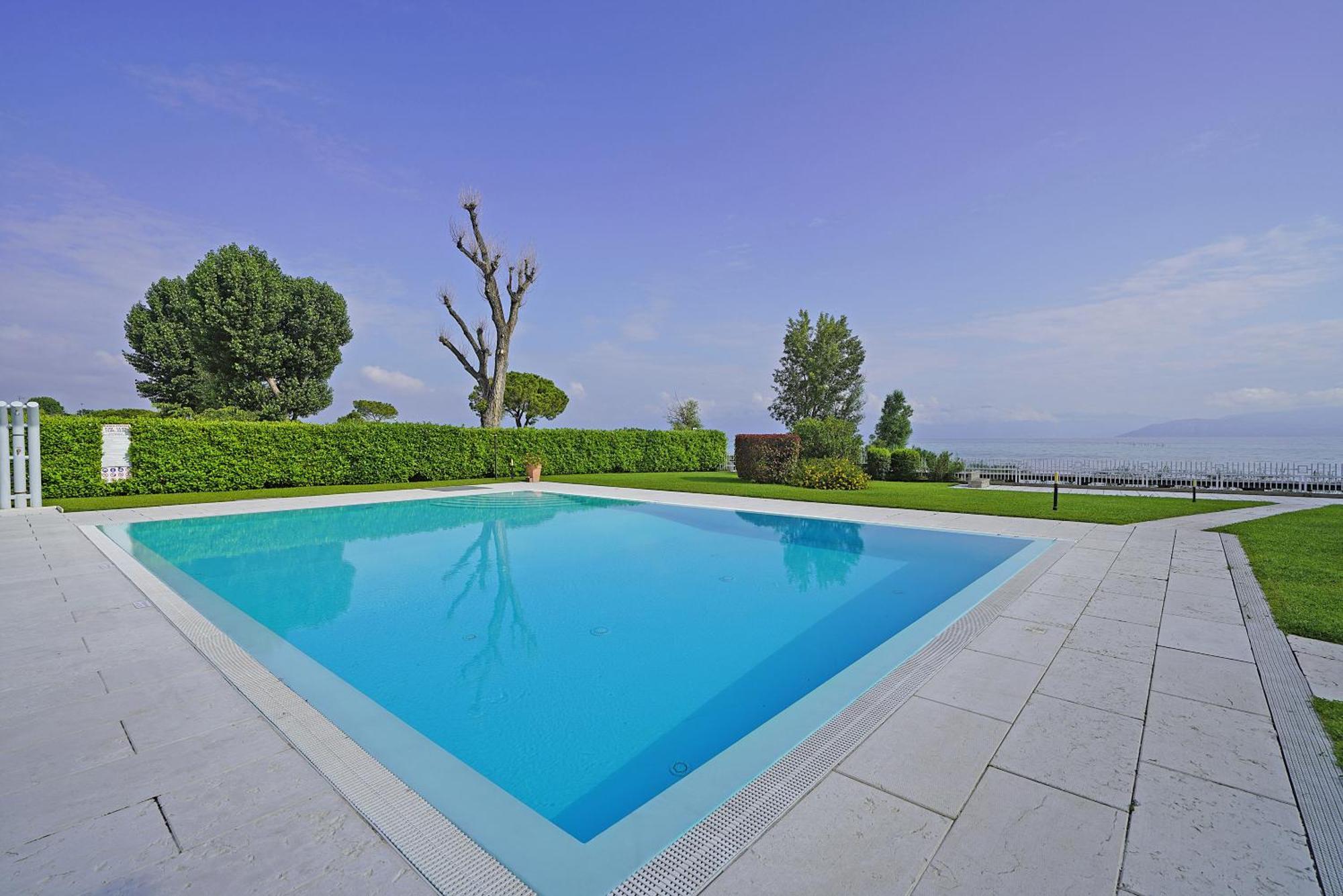 Apartamento Il Porticciolo P1-12 By Wonderful Italy Sirmione Exterior foto
